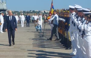 mesajul-premierului-interimar-ilie-bolojan-de-ziua-marinei-romane