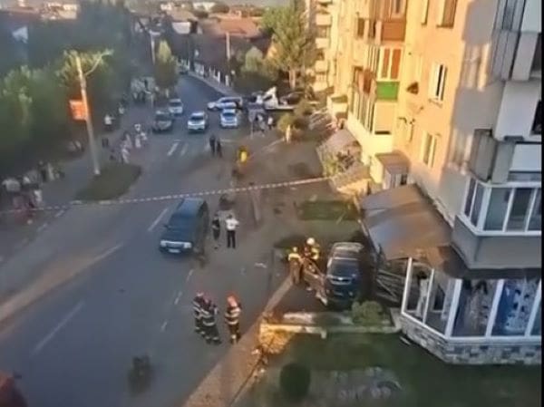 autoaccidentare-la-reghin,-cu-sapte-victime