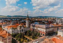 incep-lucrarile-de-restaurare-la-fatada-palatului-administrativ-din-targu-mures
