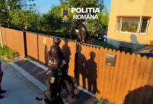 6-tineri-brasoveni,-trimisi-in-judecata-pentru-fascism