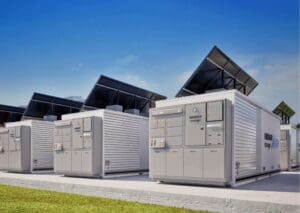 dezbatere-publica-pe-marginea-programului-dedicat-achizitionarii-sistemelor-de-stocare-a-energiei,-la-ministerul-mediului
