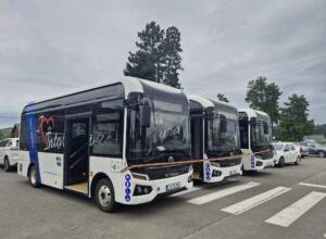 locuitorii-din-intorsura-buzaului-au,-din-nou,-acces-la-transport-public,-dupa-35-de-ani-in-care-acest-serviciu-a-fost-suspendat