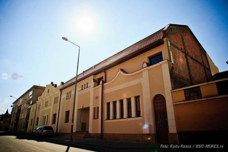de-la-peter-pan-la-problemele-adolescentilor:-teatrul-ariel-pregateste-o-stagiune-pentru-toate-varstele