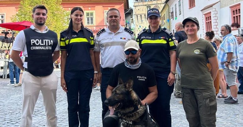 profesia-de-politist,-promovata-la-festivalul-proetnica