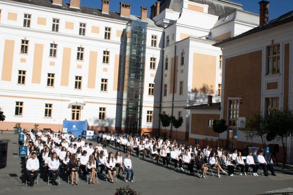 liceul-umfst-intra-in-al-treilea-an-de-existenta-cu-rezultate-de-top-si-noi-directii-educationale