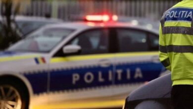 barbat-strivit-de-mai-multe-tevi-metalice,-in-danes