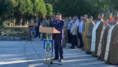 110-ani-de-la-infiintarea-vanatorilor-de-munte,-marcati-printr-o-ceremonie-la-targu-mures
