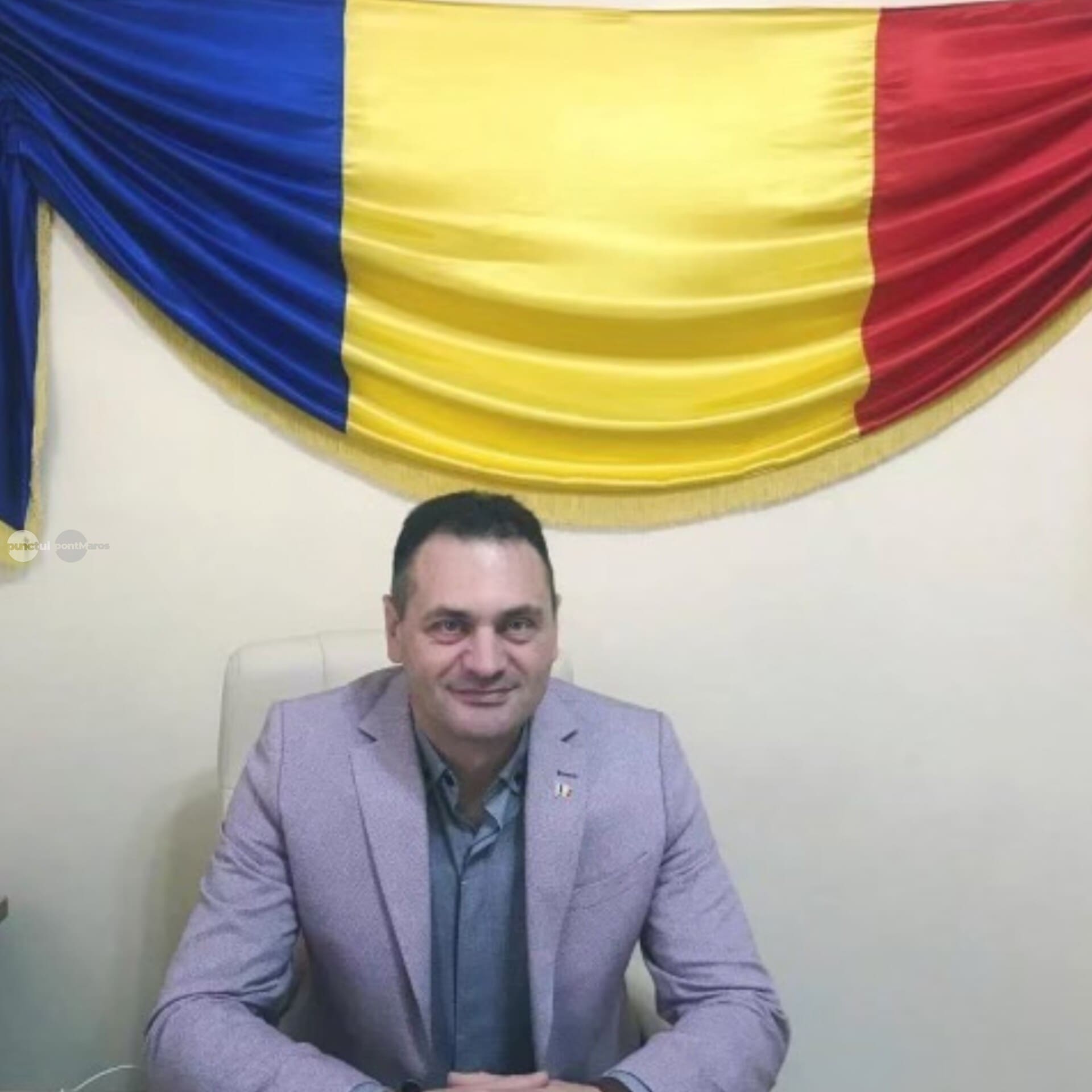 cursuri-de-”perfectionare”-pentru-functionarii-primariei-solovastru-la-cap-aurora;-niciuna-din-cele-172-de-firme-de-profil-din-mures-nu-organiza-loco-cursurile-dorite