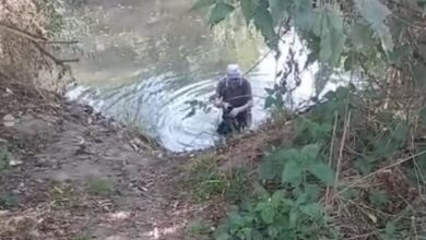 barbat-surprins-aruncand-un-sac-cu-gaini-moarte-in-tarnava-mica,-la-sangeorgiu-de-padure