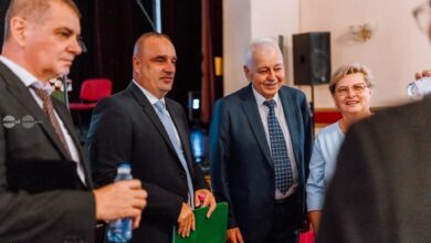 personalitati-ale-comunitatii-maghiare,-premiate-la-cea-de-a-xiii-a-editie-a-zilelor-maghiare-din-reghin