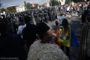 protestul-neautorizat-al-oierilor-care-are-loc,-astazi,-in-capitala,-a-fost-marcat-de-violente,-in-mai-multe-randuri