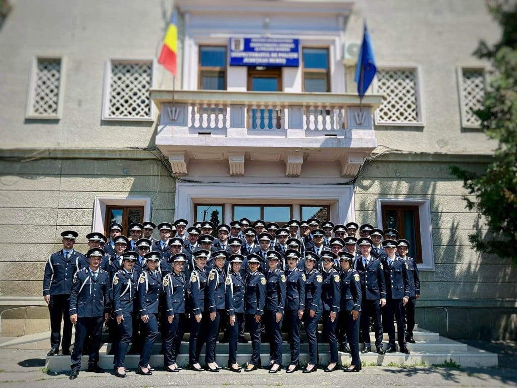 Vrei să devii polițist? IPJ Mureș recrutează pentru admitere în școli Vezi care sunt criteriile