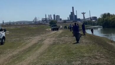 15-metri-cubi-de-deseuri,-stransi-de-pe-malul-muresului-la-targu-mures