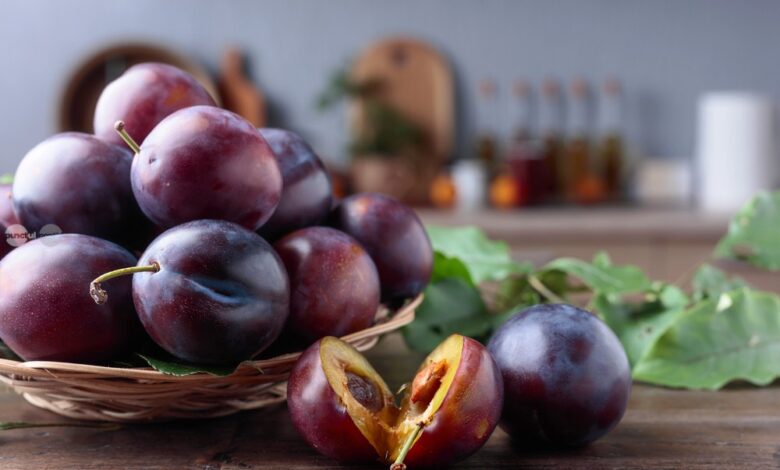 secretul-unei-tuici-aromate-incepe-din-livada.-de-ce-prunele-trebuie-adunate-dupa-ce-cad-din-pom