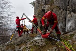 20-de-persoane-au-fost-salvate-de-pe-munte-in-ultimele-24-de-ore