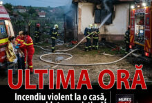 incendiu-violent-intr-o-gospodarie-din-zau-de-campie:-o-persoana-a-primit-ingrijiri-medicale!