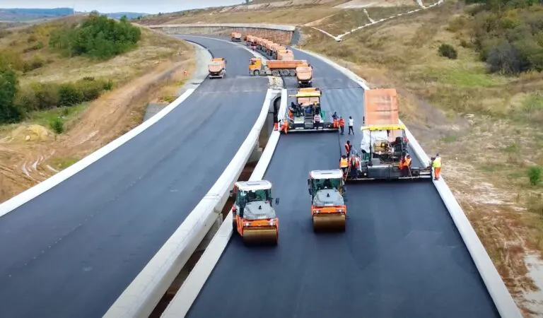 se-amana-din-nou,-cu-un-an,-termenele-de-finalizare-pentru-autostrazile-a3-si-a7
