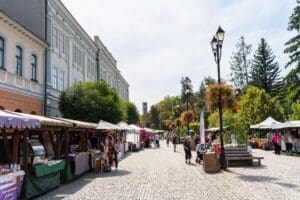 economia-din-covasna-merge-bine,-dar-firmele-sufera-din-cauza-situatiei-economice-generale
