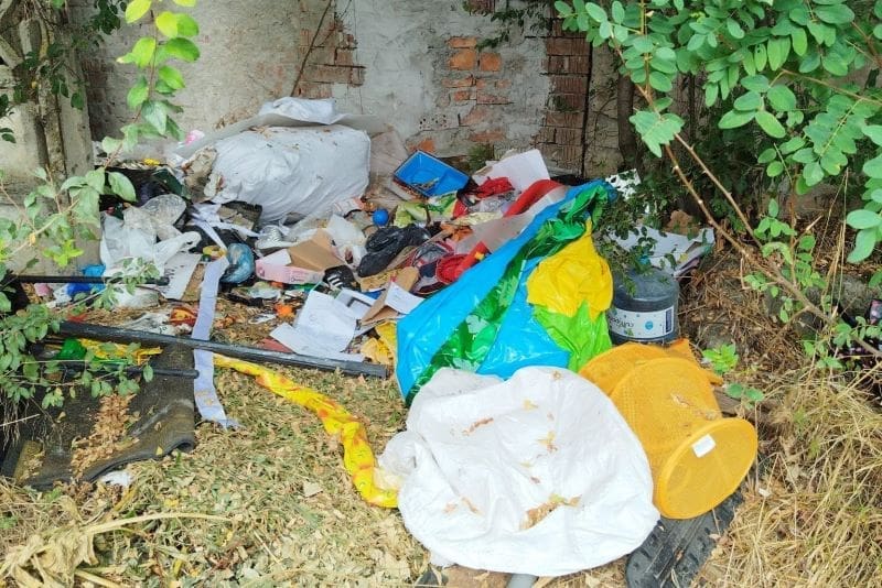 amenzi-de-90.000-de-lei-pentru-abandonarea-deseurilor-pe-domeniul-public-din-targu-mures