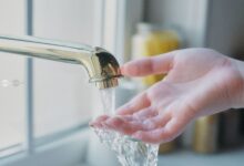 doi-din-10-romani-n-au-apa-curenta-de-la-reteaua-publica-in-mures,-peste-91.000-de-oameni-sunt-vizati-de-o-investitie