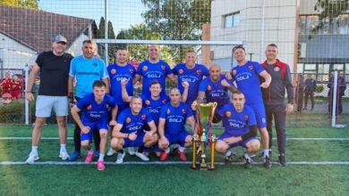 isu-mures,-vicecampioana-nationala-la-minifotbal-+40.-competitia-s-a-desfasurat-la-targu-mures