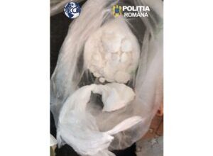 retea-de-contrabanda-cu-tigari-si-droguri,-destructurata-in-judetul-covasna