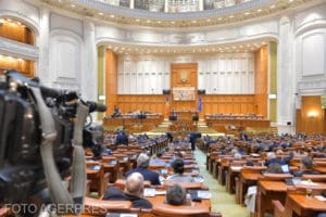 mai-multe-proiecte-legislative-intra-in-dezbatere-sau-vot-final-in-parlament