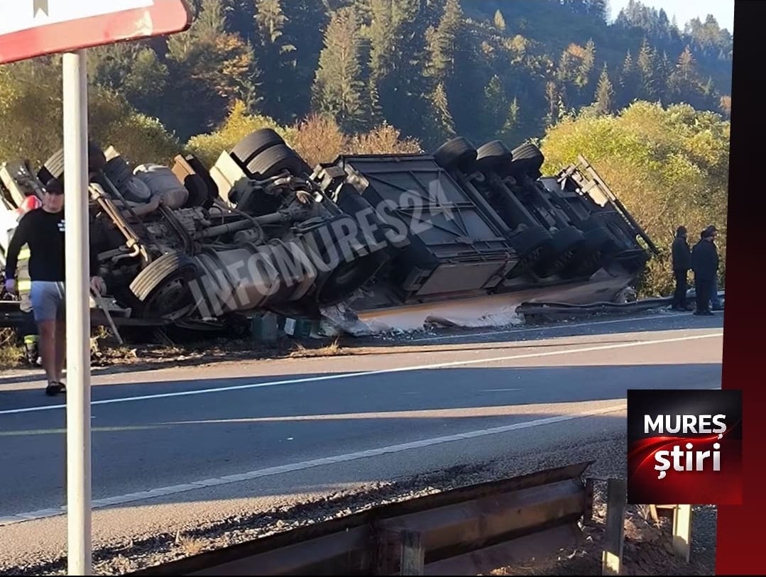 accident-rutier-in-mestera:-un-camion-s-a-rasturnat-in-sant!