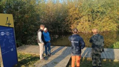 primul-proiect-de-renaturare-a-unui-curs-de-apa-urban-din-romania,-deteriorat-de-pescari-la-reghin