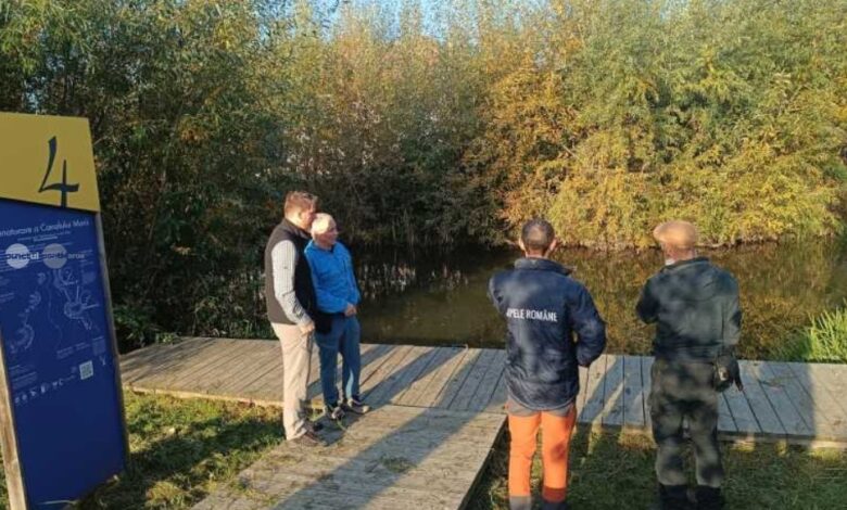 primul-proiect-de-renaturare-a-unui-curs-de-apa-urban-din-romania,-deteriorat-de-pescari-la-reghin