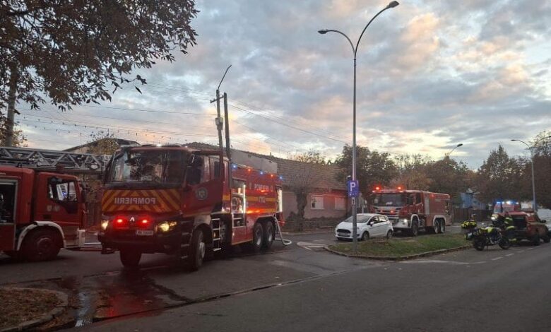 incendiu-la-doua-case-din-targu-mures