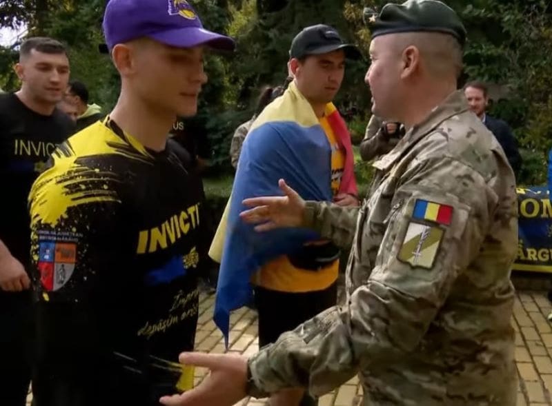 stafeta-veteranilor-soseste-la-targu-mures-luni,-12-octombrie