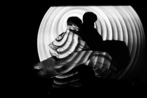 ”inteligenta-artificiala:-prieten,-rival-sau-simplu-instrument?”-performance?-instalatie?-imersiv?-(an)organic-pe-17-octombrie-la-teatrul-3ghub