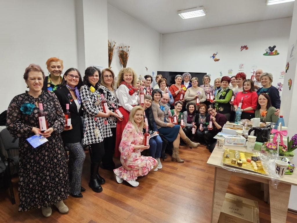 interviu-cu-fondatoarea-asociatiei-oameni-buni-mures,-claudia-ghira.-„viata-trebuie-traita-si-dupa-cancer”