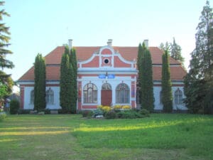 muzeul-etnografic-”anton-badea”-din-reghin-a-pierdut-procesul-cu-mostenitorii-spatiului,-dar-poate-fi-salvat