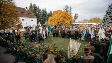 zilele-vanatorii-din-tinutul-secuiesc,-la-castelul-ugron-din-filias.-gastronomie,-traditii-si-dezbateri-despre-fauna-salbatica