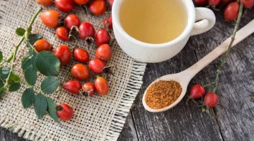 pudra-de-macese,-ingredientul-de-toamna-foarte-bogat-in-vitamina-c