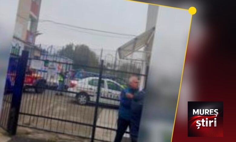 violenta-in-scoala-|-atacul-de-la-bistrita:-o-profesoara-si-un-elev,-raniti-de-un-minor-cu-tendinte-de-radicalizare.-tinta-reala-era-un-alt-copil,-de-alta-religie!