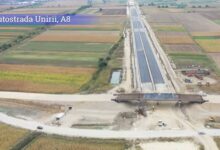 autostrada-a8,-intre-progrese-si-intarzieri:-lucrarile-avanseaza-spre-miercurea-nirajului,-dar-apar-blocaje-pe-tronsoanele-montane