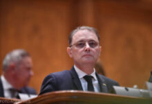 guvernul-luca-niculescu-a-primit-votul-parlamentului
