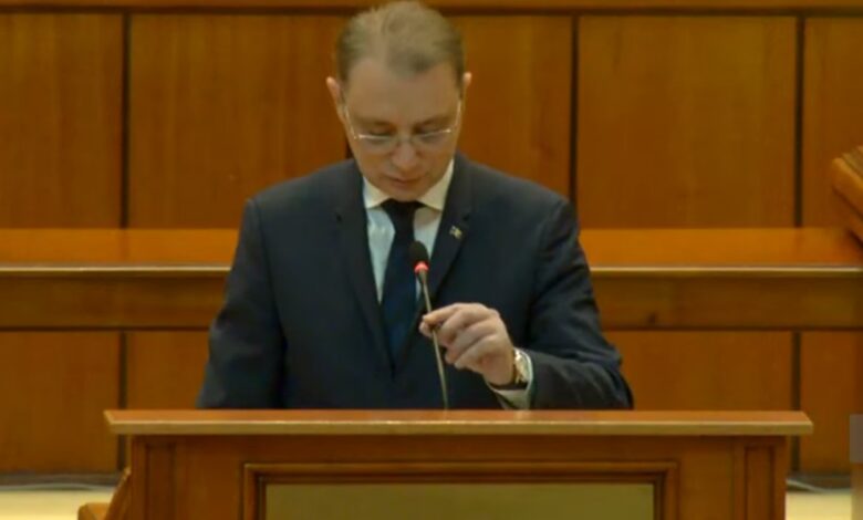 guvernul-luca-niculescu-a-fost-investit-de-parlament.-vezi-lista-ministrilor
