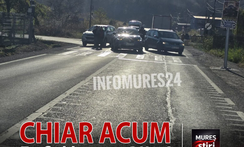 trafic-blocat-la-intrarea-in-localitatea-corunca-in-urma-unui-accident-rutier!