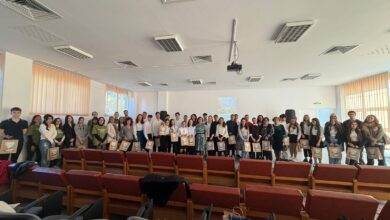 elevi-din-cinci-licee-muresene,-inclusiv-din-tarnaveni,-au-participat-la-un-concurs-de-educatie-financiara-si-antreprenoriat