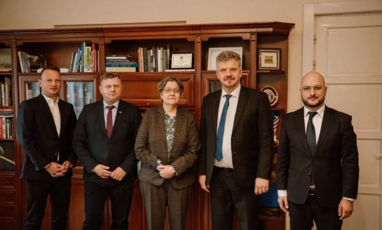 ambasadoarea-mexicului-in-romania,-intalnire-cu-conducerea-primariei-targu-mures