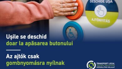 atentie-la-autobuzele-articulate-din-targu-mures:-calatorii-trebuie-sa-deschida-singuri-usile,-prin-apasarea-unui-buton